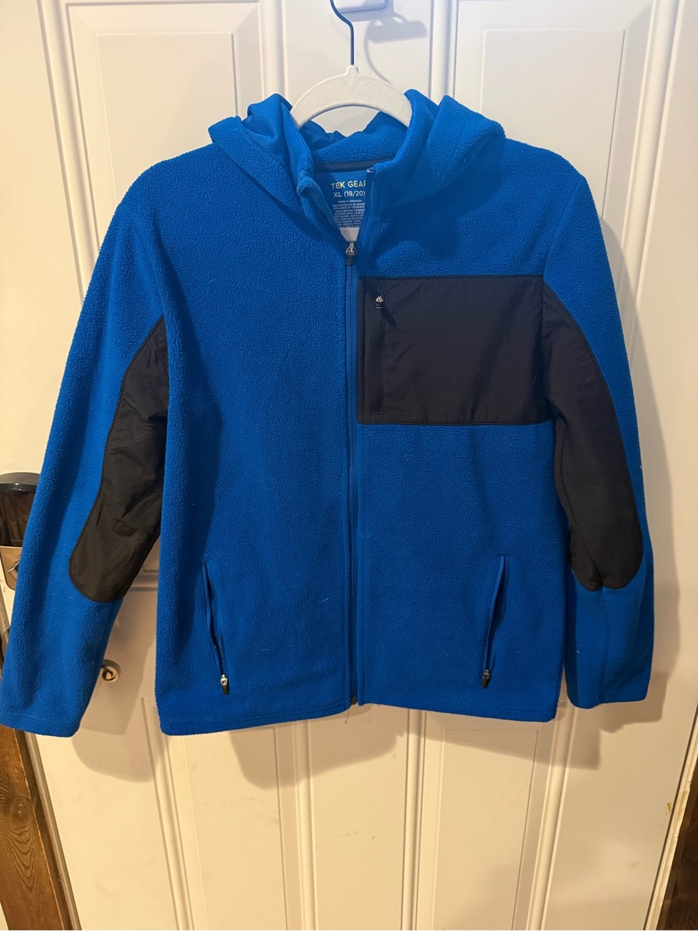 Boys Size XL (18/20) Tek Gear Fleece Jacket